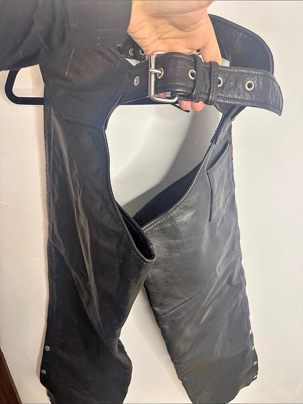 Interstate Leather Classic Leather Motorcycle Chaps XL Black